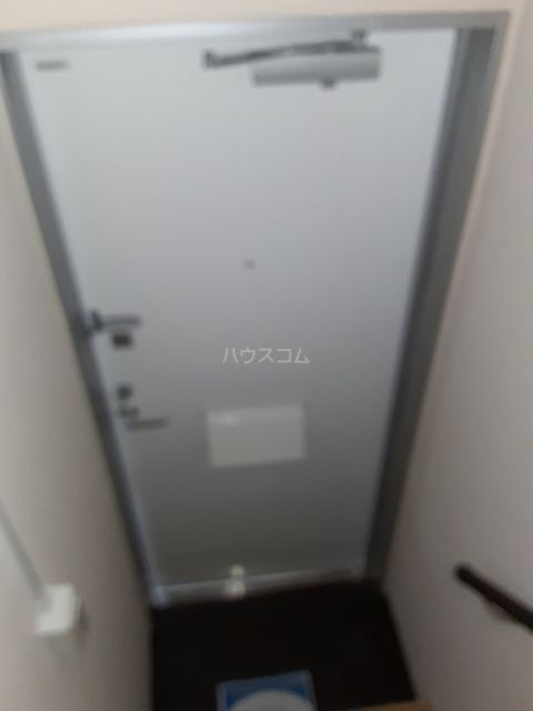エスタシオン大成の玄関写真