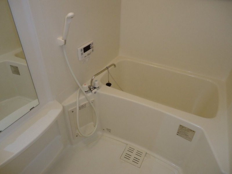 バス・シャワールーム　図面と現状に相違がある場合には現状を優先