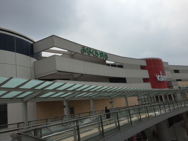 幼稚園・保育園　暁星幼稚園（幼稚園・保育園）まで295m