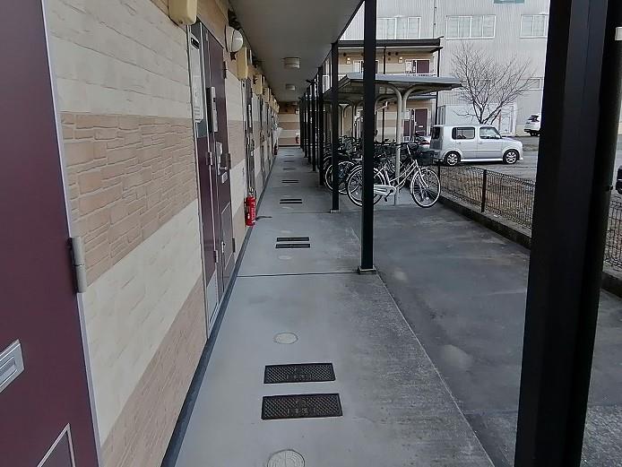 ＪＲ山陽本線 網干駅 徒歩15分 2階建 築21年の玄関写真
