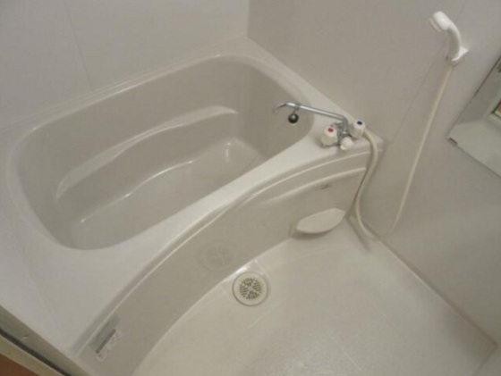 バス・シャワールーム　他号室のお写真です