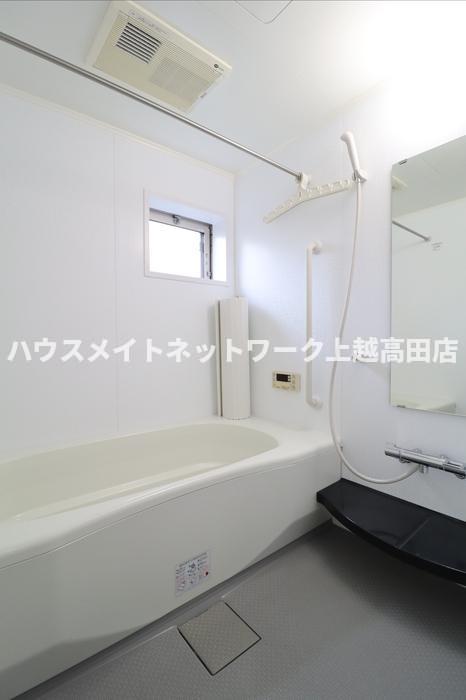 バス・シャワールーム　浴室