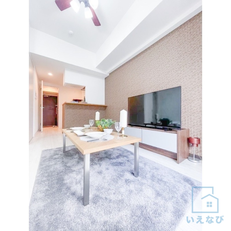 居室・リビング　リビング　８．４帖