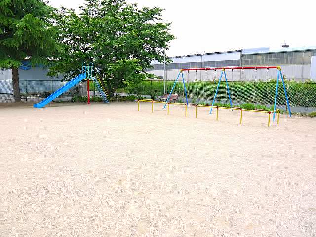 公園　長柄第二街区公園（公園）まで175m