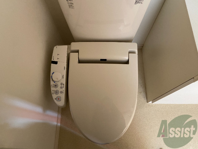 トイレ　多機能付きトイレです。いつもお世話になっております。