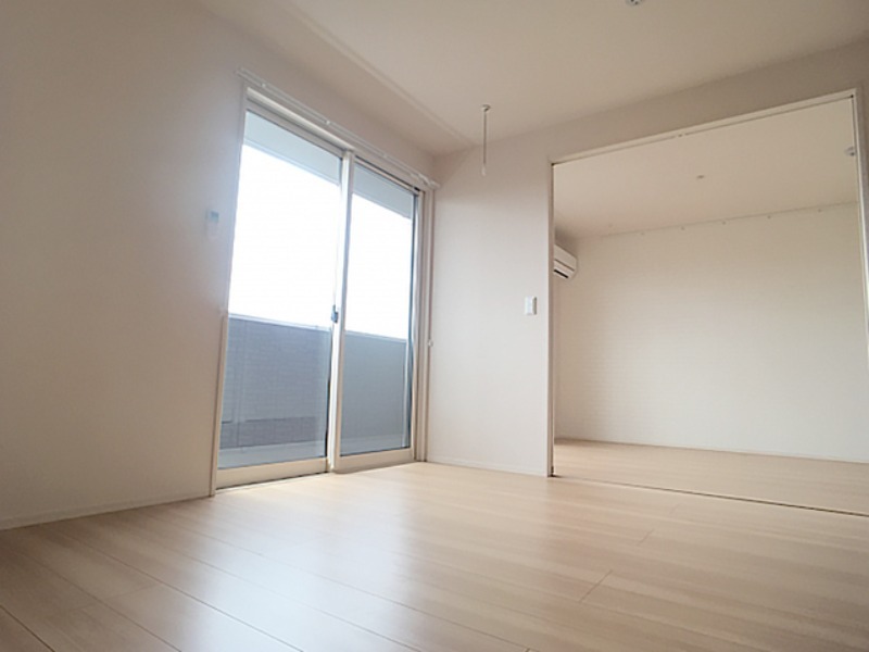 居室・リビング　図面と現状に相違がある場合には現状を優先