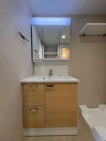 洗面設備　※参考写真です。別部屋になります。