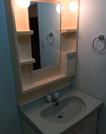 洗面設備　洗面所です