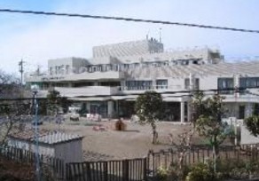 幼稚園・保育園　練馬区立石神井町つつじ保育園（幼稚園・保育園）まで372m