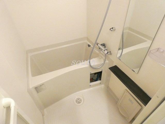 バス・シャワールーム　浴室乾燥機付きのお風呂♪