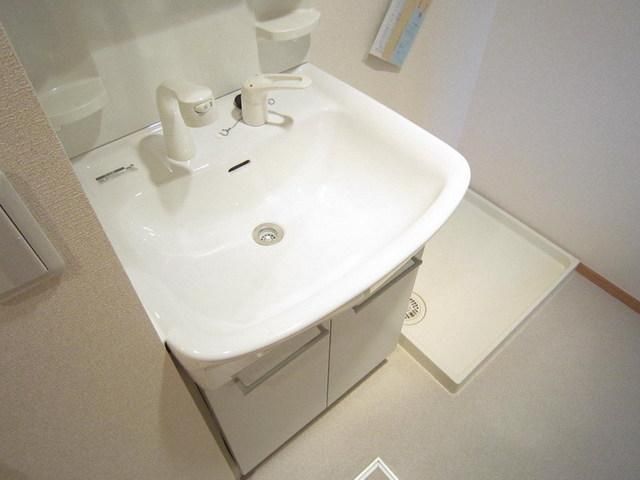 洗面設備　洗面台独立