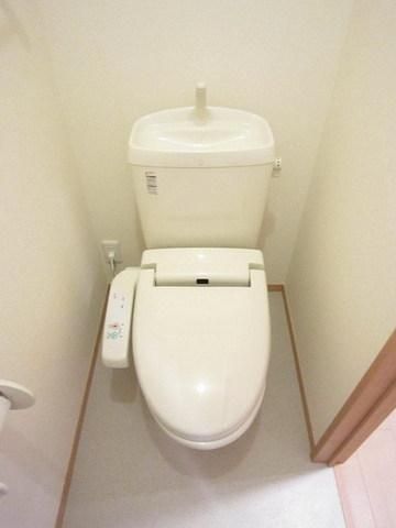 トイレ　ウォシュレット付き