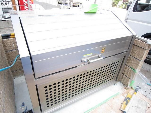 その他設備　ゴミ捨て場