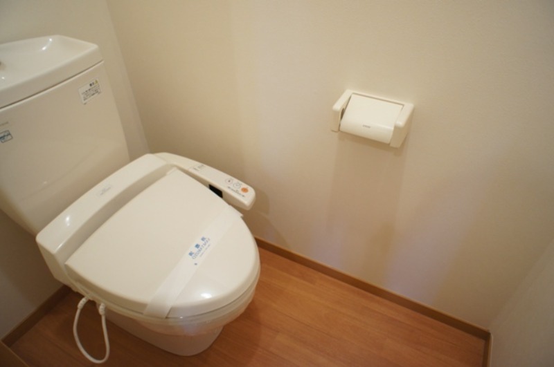 トイレ　図面と現状に相違がある場合には現状を優先