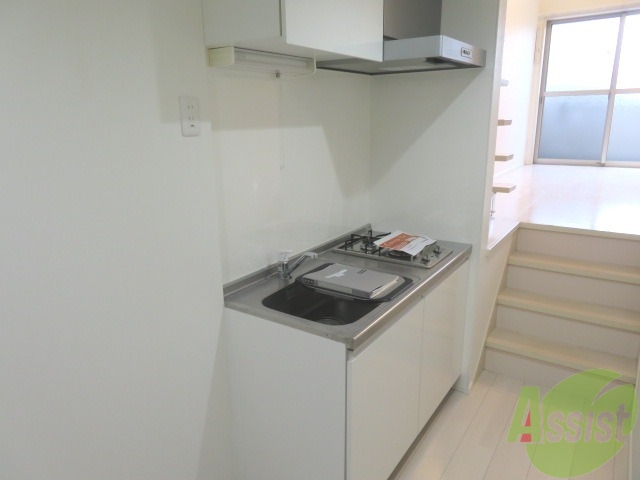 キッチン　キッチンはこちらです。２口ガスコンロが付いております。