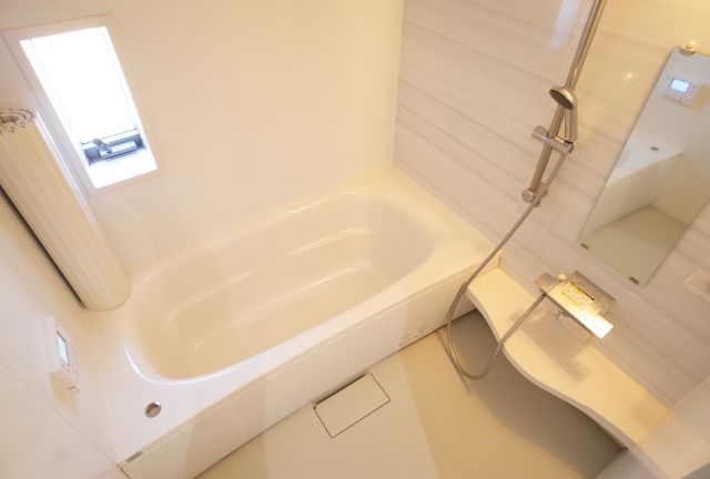 バス・シャワールーム　１坪浴槽