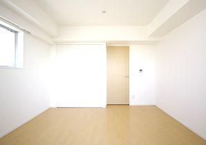 居室・リビング　※別号室参考写真