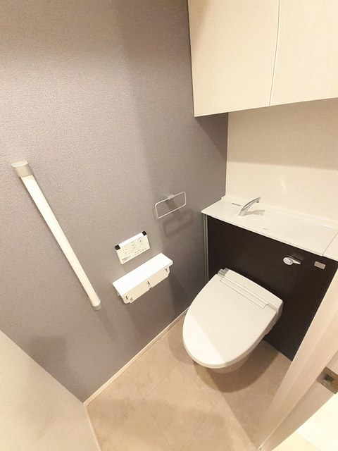 トイレ　コンパクトで使いやすいトイレです