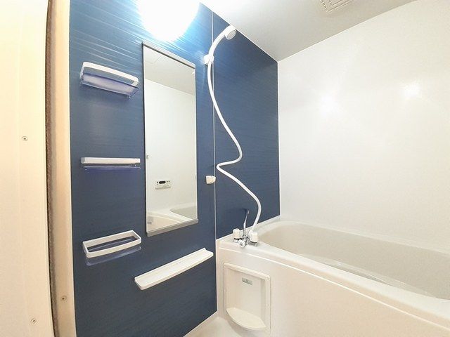 バス・シャワールーム　お風呂で日々の疲れを落としましょう