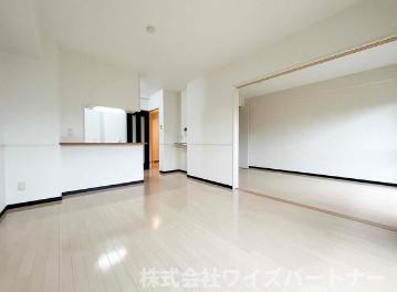 居室・リビング　※同型タイプの為、現状優先