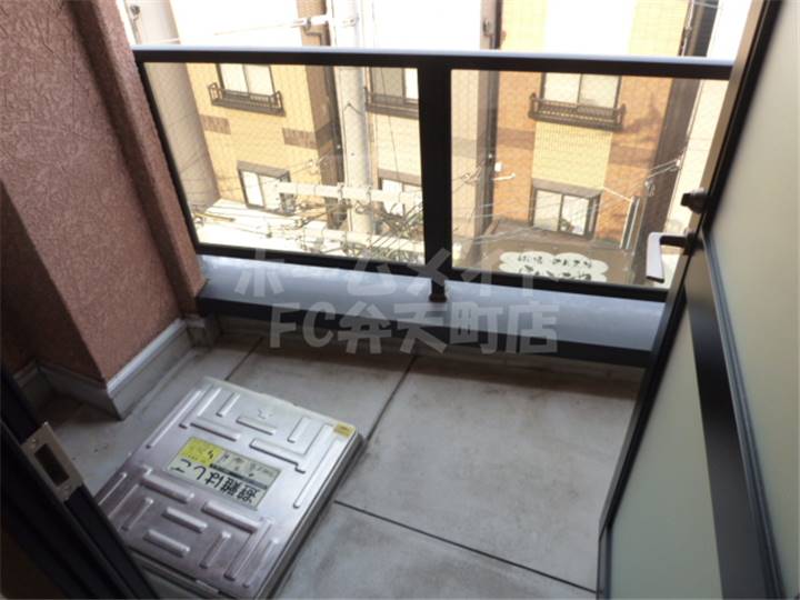 バルコニー　バルコニー付きです