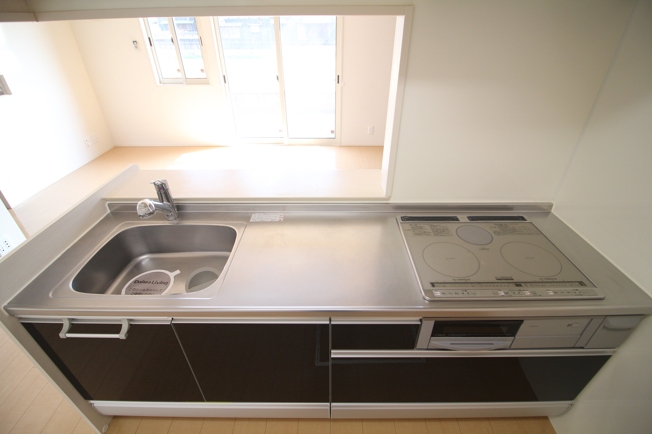 キッチン　IHクッキングヒーターでお手入れ簡単◎