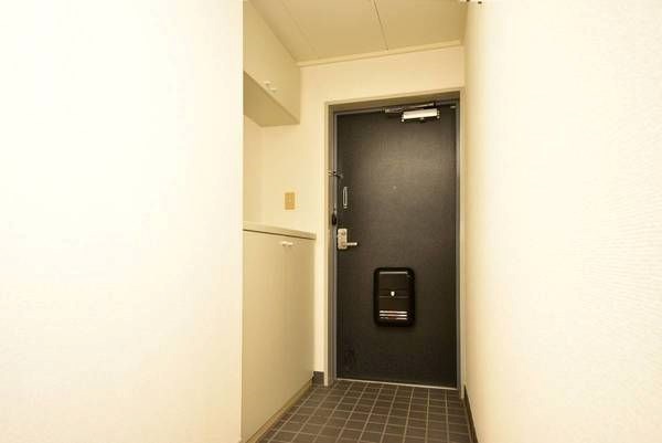 玄関　※参考写真※