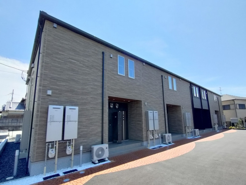 建物外観　ZEHオリエンテッド