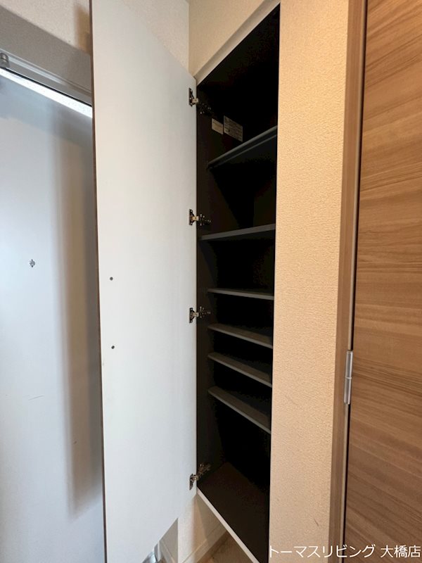 玄関　参考写真