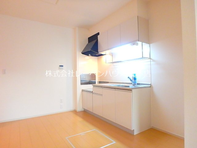 キッチン　★レーベンハウスホームページに写真たくさんあります★