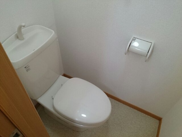 アンソレイエのトイレ写真