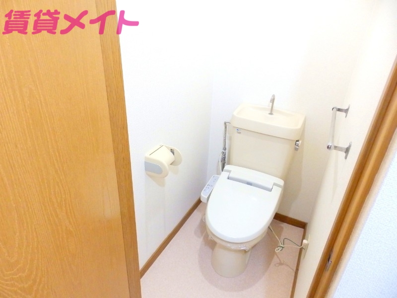 トイレ　別部屋参考写真です