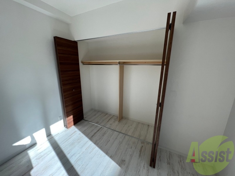 収納　寝室の収納です。部屋がすっきり片付きます。