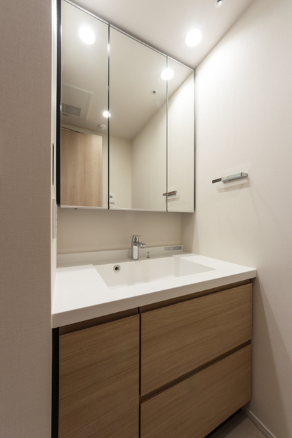 洗面設備　※写真は同タイプ住戸です。