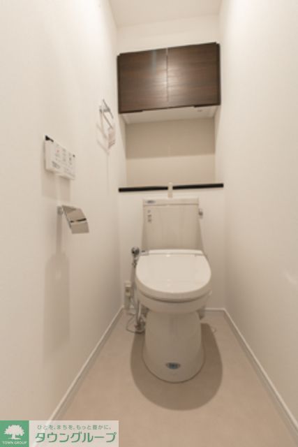 トイレ　※写真は同タイプ住戸です。
