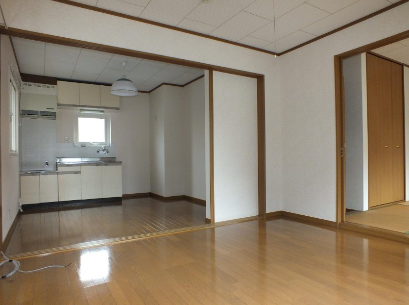●コーポYFの居間写真