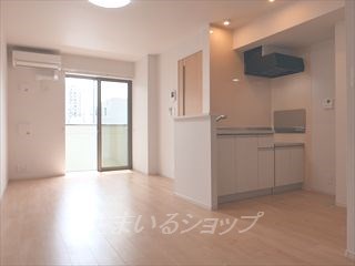 居室・リビング　人気の対面キッチン・エアコン付き