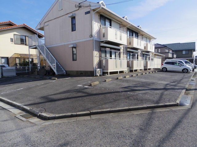 駐車場　平置き駐車場！