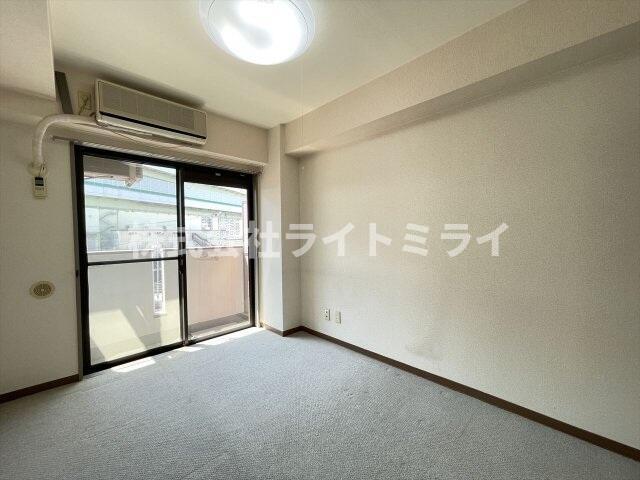 居室・リビング　※別部屋参考写真