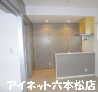 居室・リビング　広々としていいですね。
