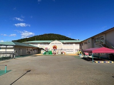 幼稚園・保育園　瀬尻保育園（幼稚園・保育園）まで887m