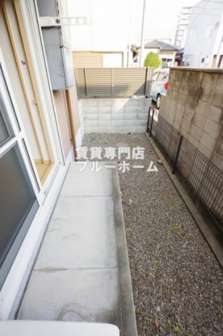バルコニー　日差しが気持ちいいテラスです！