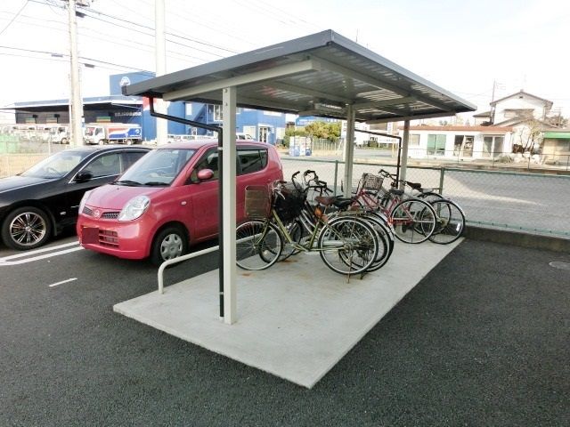 その他共有部分　屋根付の駐輪スペース