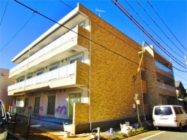 建物外観　一生懸命建設中