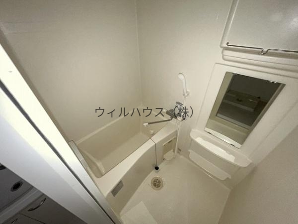 バス・シャワールーム　キレイな浴室！