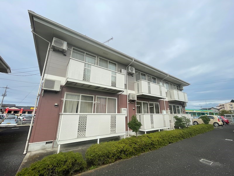 建物外観　こちらの物件はMODE不動産なら割引対象の１部屋です。