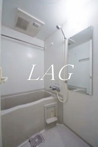ＪＲ山手線 恵比寿駅 徒歩9分 5階建 築22年のトイレ写真