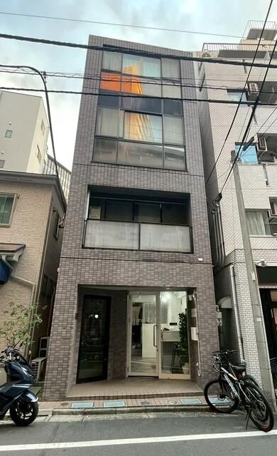 高橋ビルの外観写真