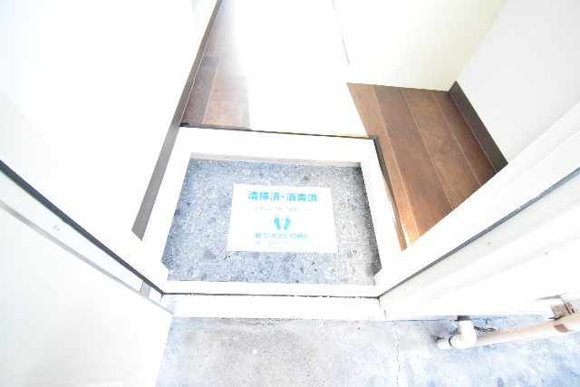 玄関　座って靴が履きやすい玄関になっています！
