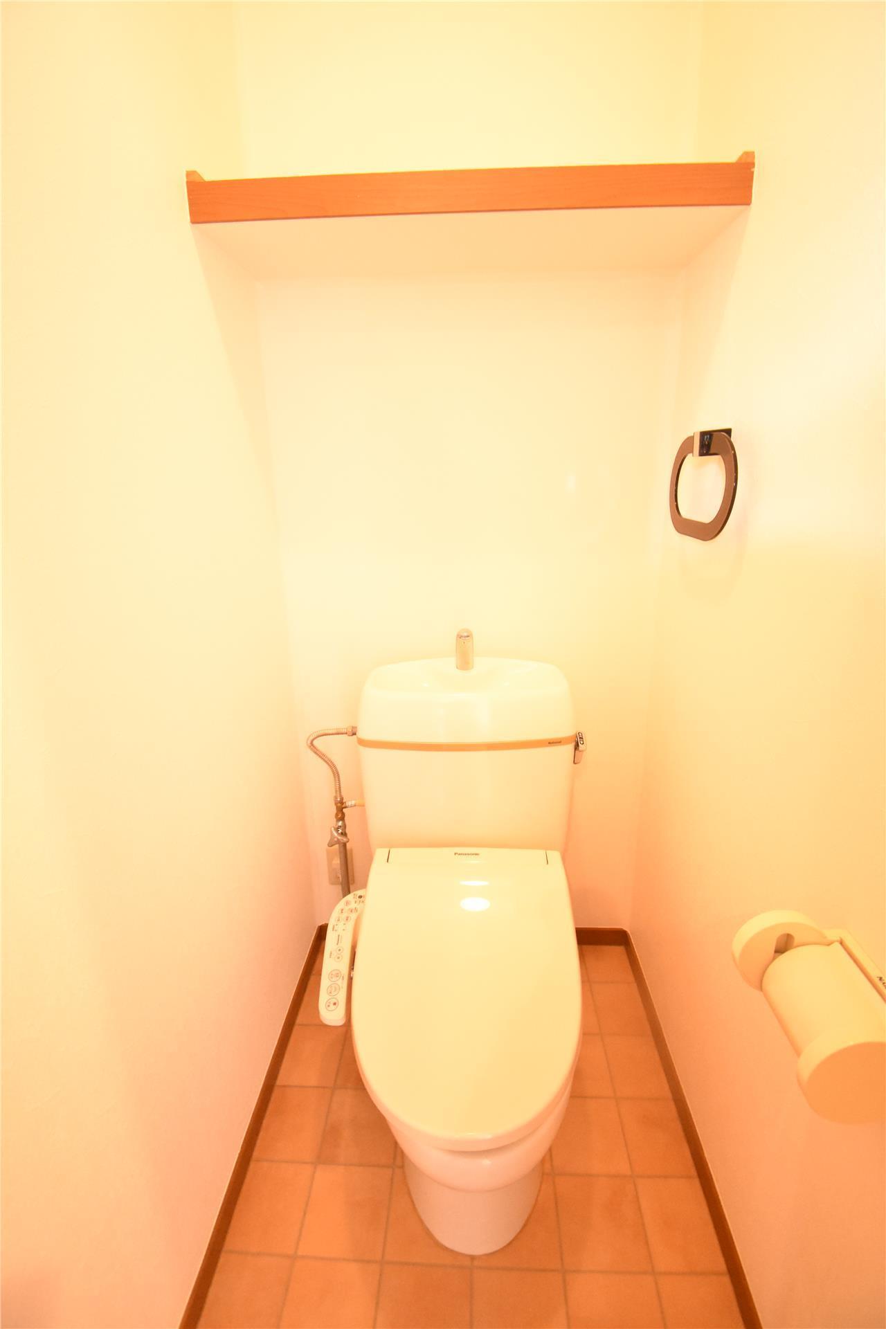ＪＲ山陽本線 英賀保駅 徒歩12分 2階建 築26年のトイレ写真